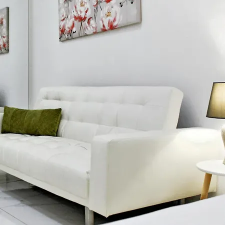 Apartment White Apartment/kolwnaki/100mbps/wifi *